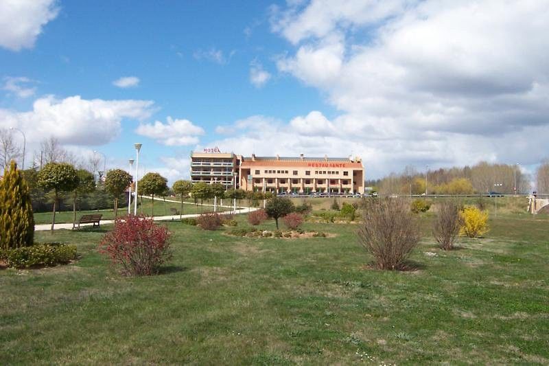 Hotel Spa Rio Ucero El Burgo de Osma Kültér fotó